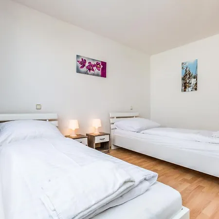 Work & In Bensberg Apartamento *